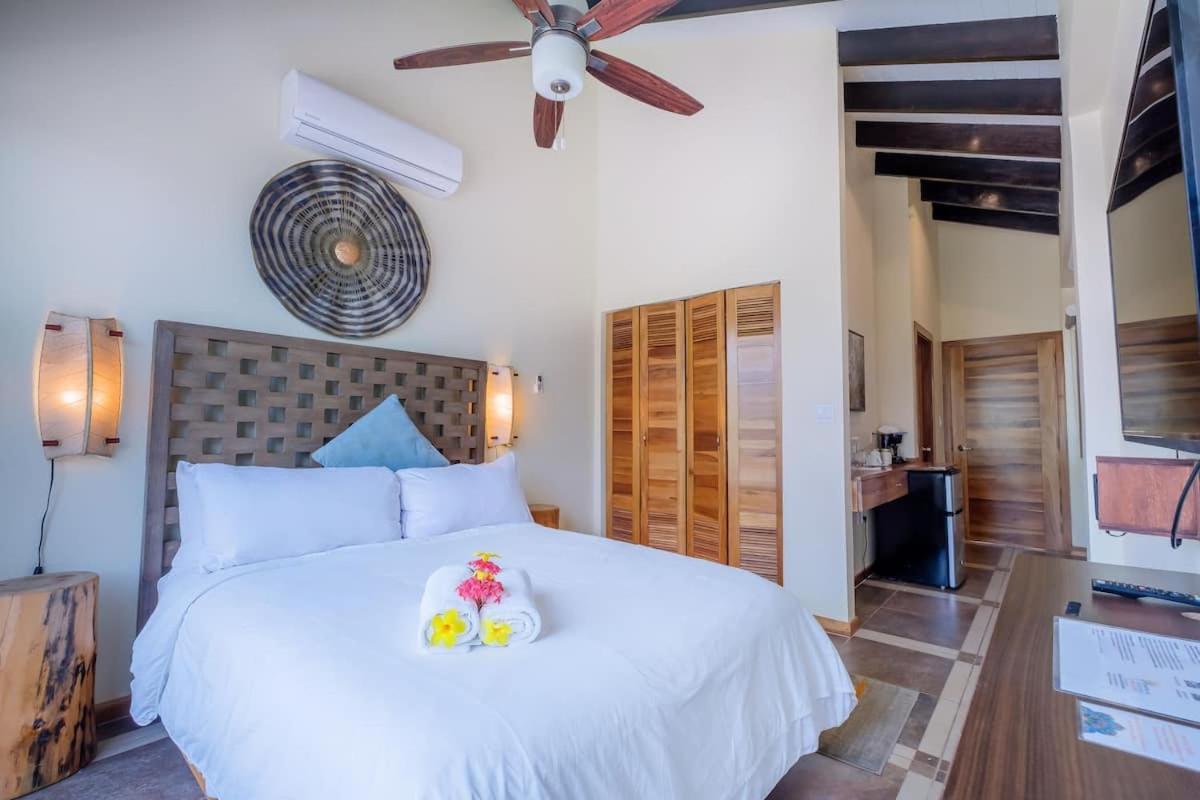 Brisa Oceano Resort Placencia Экстерьер фото
